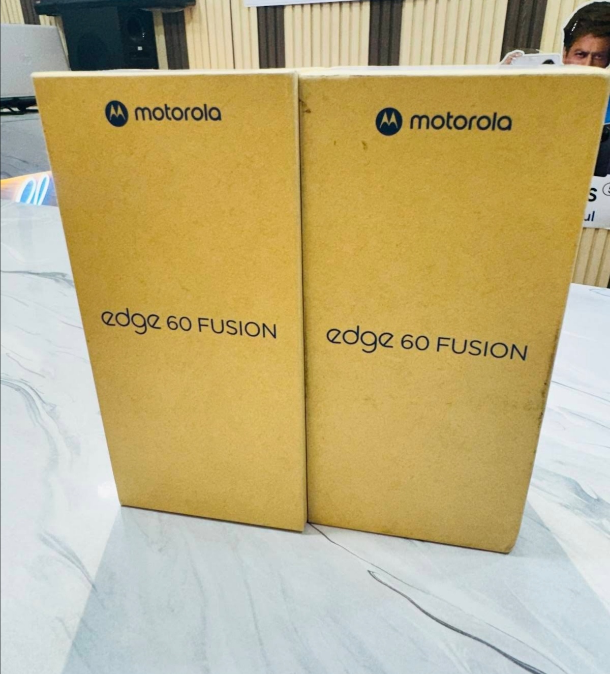Store item cases