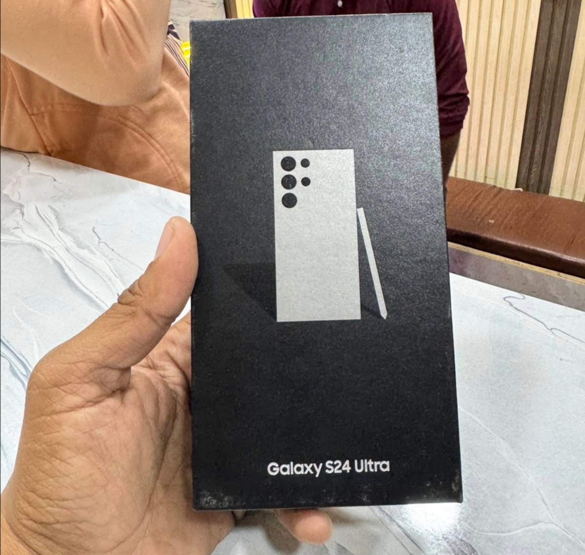 Galaxy S24 Ultra Box